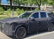 岚图旗舰六座SUV“泰山”曝光