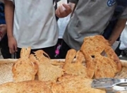 95后土木研究生卖烧饼涨粉10万